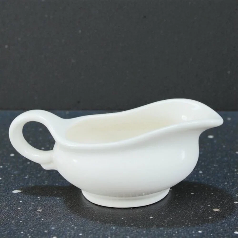 Vintage Pier 1 White Ceramic Stoneware Gravy Boat Sauce Salsa Dish Container VTG